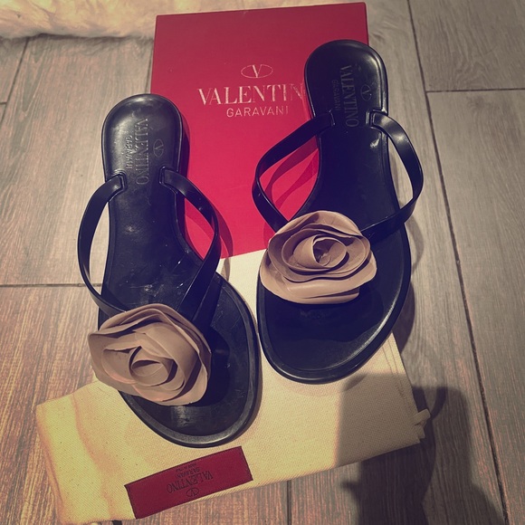 Valentino Garavani Shoes - Valentino jelly thong sandals with rose